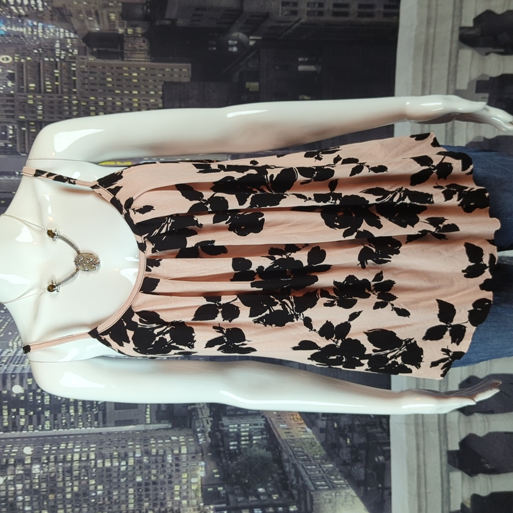 BEPEI sz L Pink & Black Pleated Floral Print Flowing Camisole